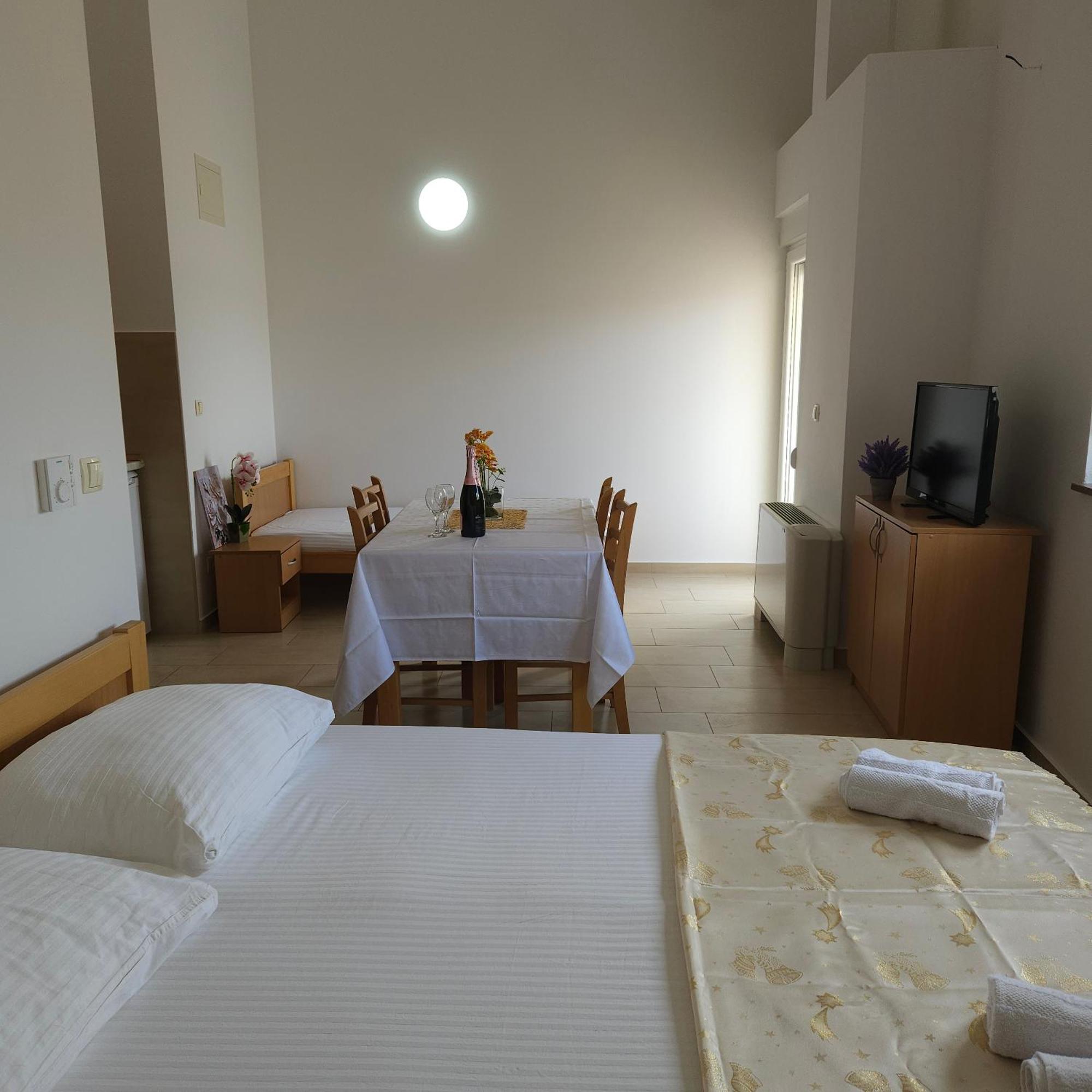 Apartments Cytrus Neum Bagian luar foto