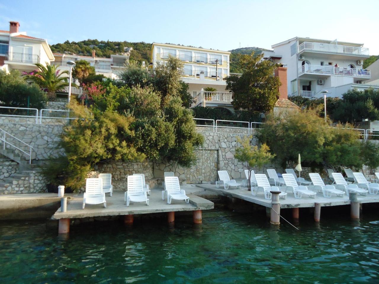 Apartments Cytrus Neum Bagian luar foto